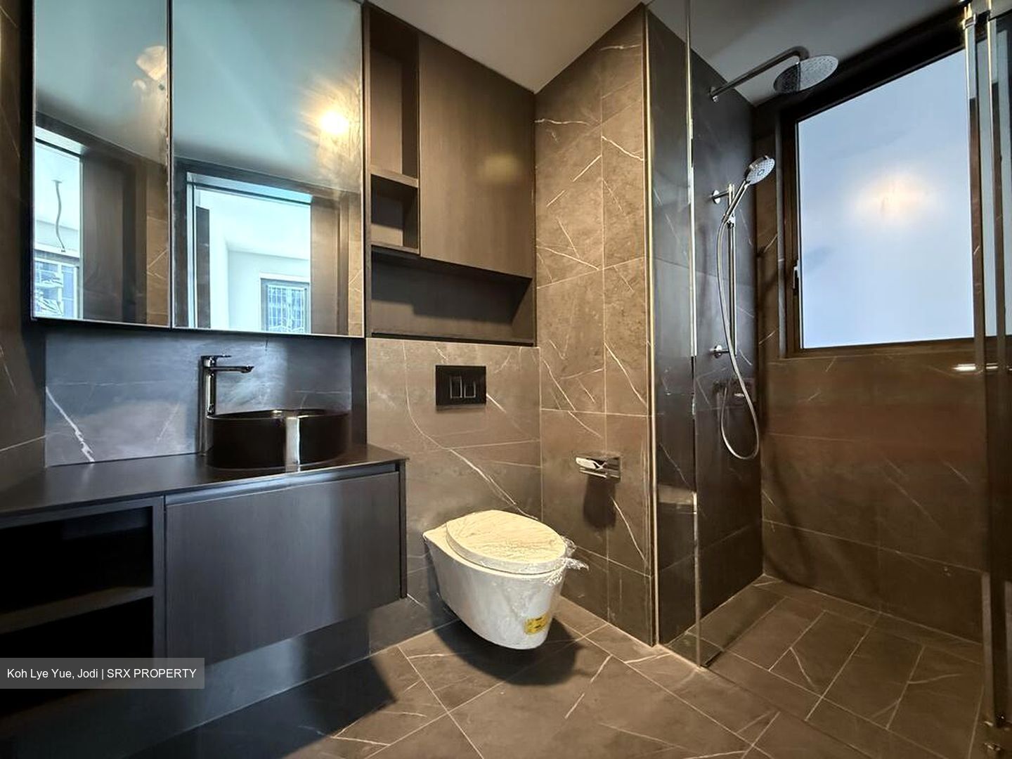 Liv @ Mb (D15), Condominium #561698631
